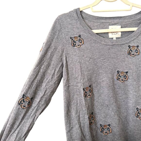 CHASER Tiger Embroidered Cashmere Blend Crewneck Sweater‎ Sz Medium - Picture 4 of 5
